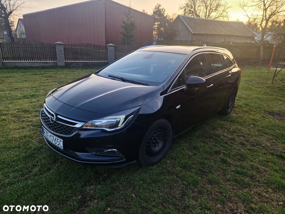 Opel Astra 1.4 T Elite - 1