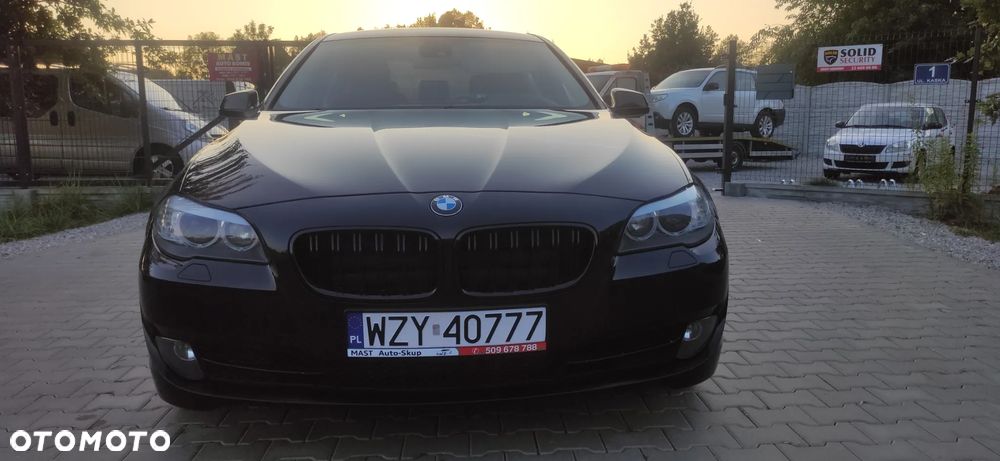 BMW Seria 5 530d - 27