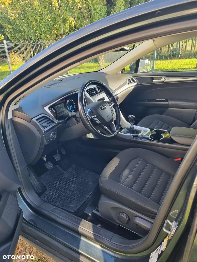 Ford Mondeo 2.0 TDCi Trend - 12