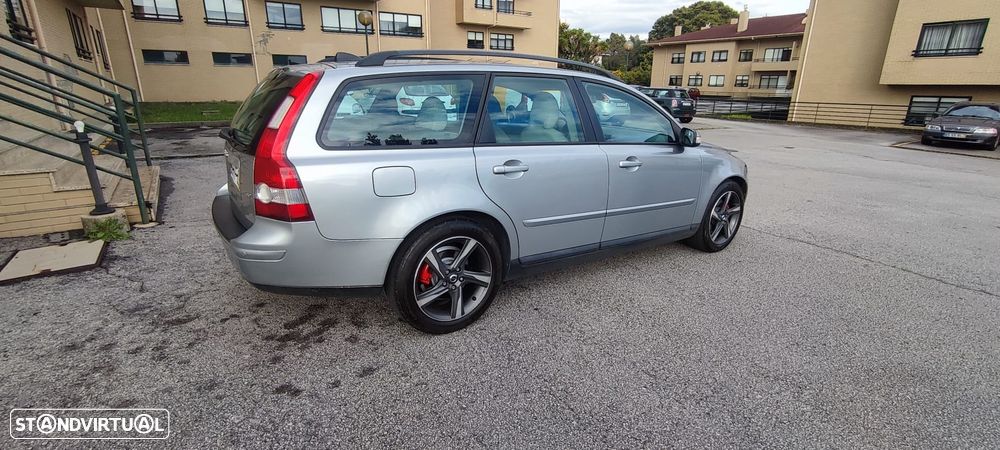 Volvo V50 1.6 D Momentum - 4