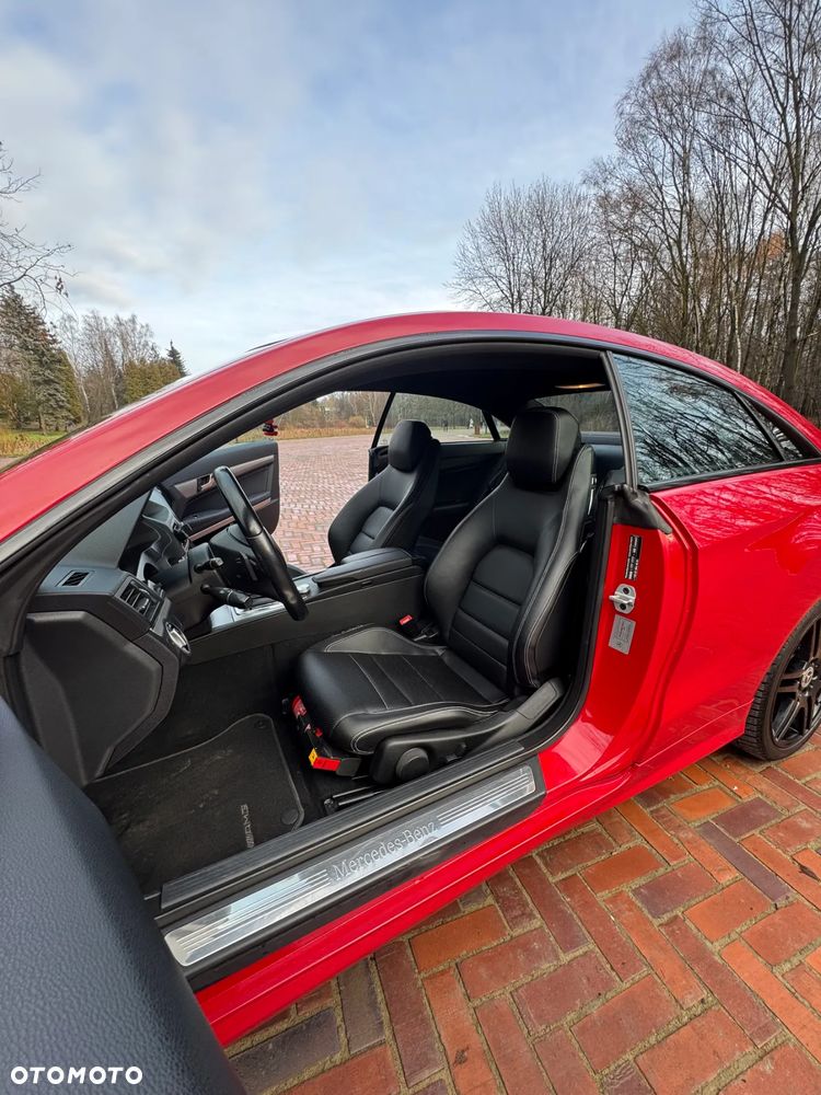 Mercedes-Benz Klasa E - 25