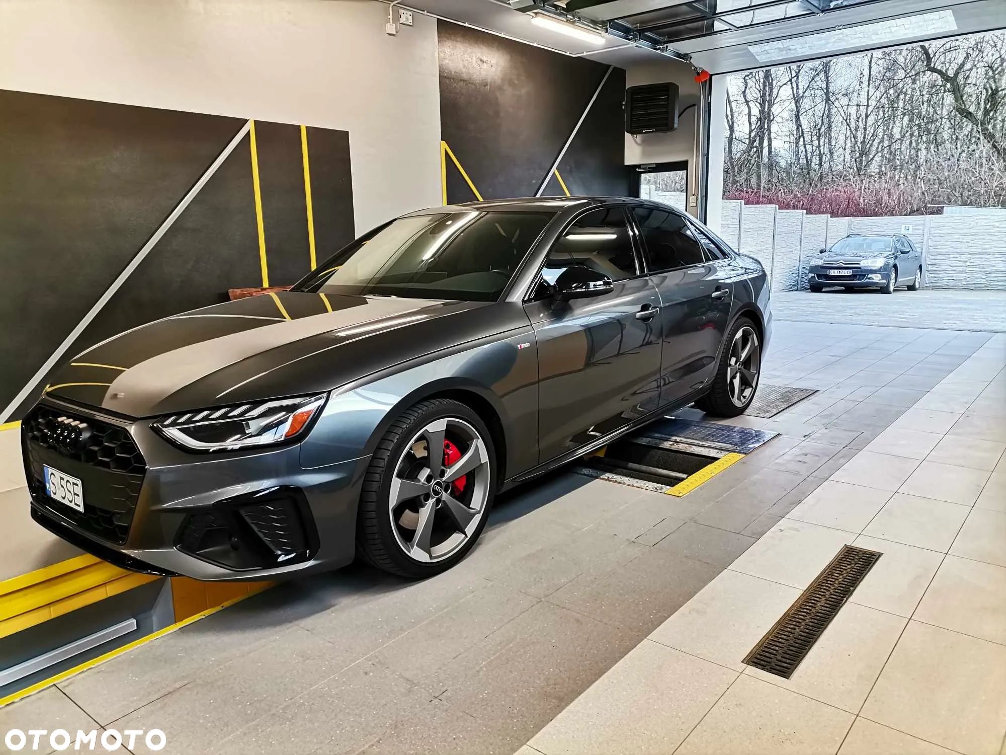 Audi A4 45 TFSI quattro S tronic S line - 1