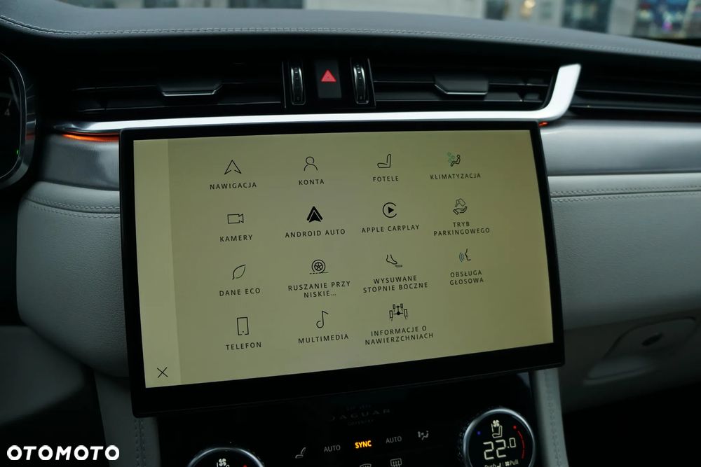 Jaguar F-Pace 2.0 P250 mHEV AWD R-Dynamic Black - 31