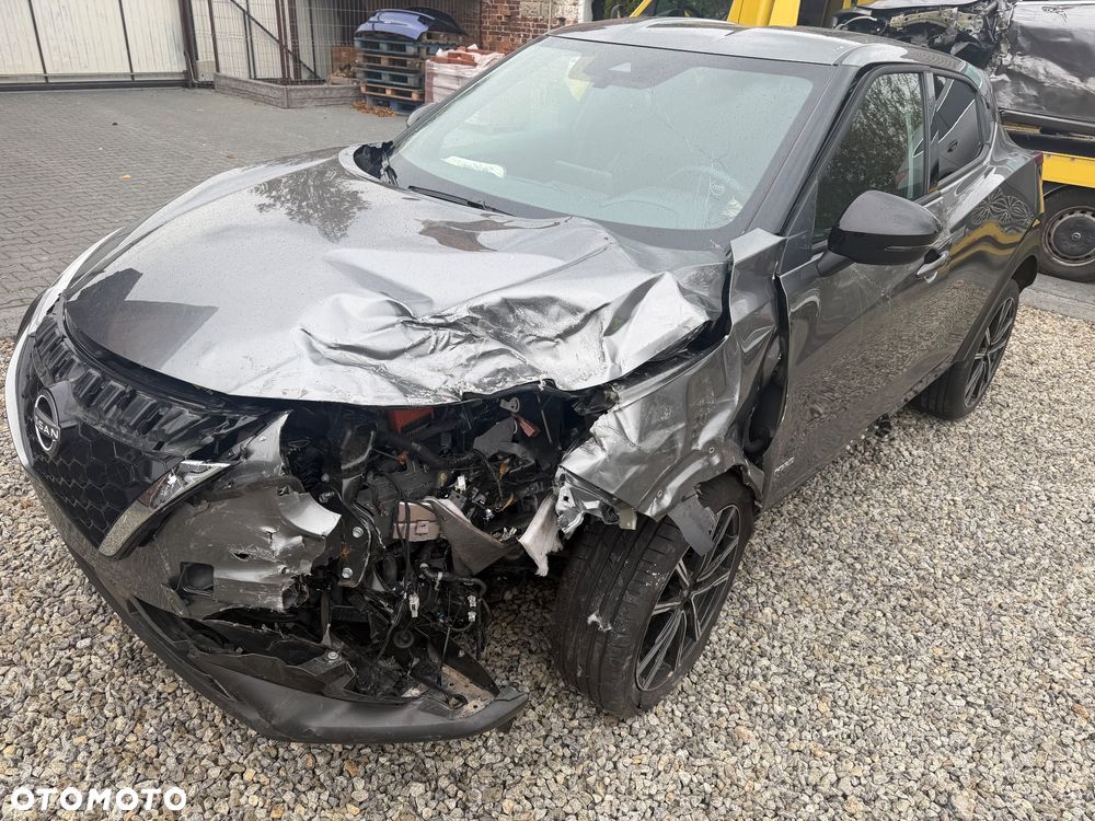 Nissan Juke 1.6 4AMT Tekna - 2