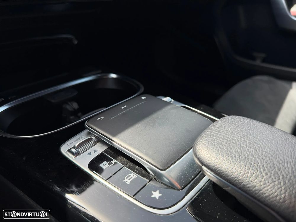 Mercedes-Benz A 220 d 8G-DCT AMG Line - 9