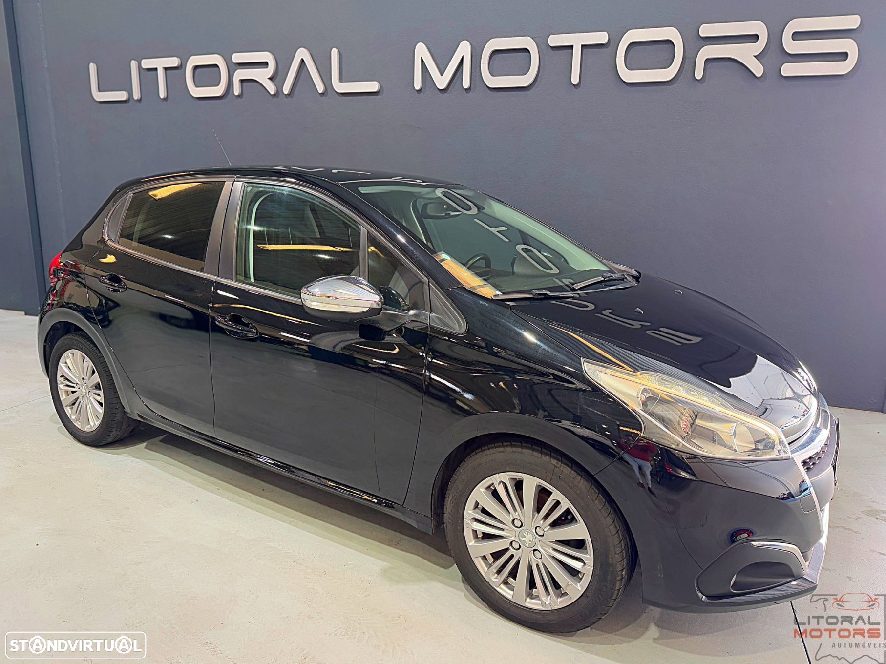 Peugeot 208 1.2 PureTech Style - 1
