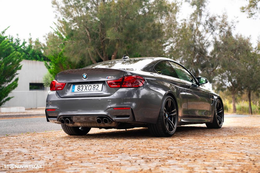 BMW M4 Auto - 23