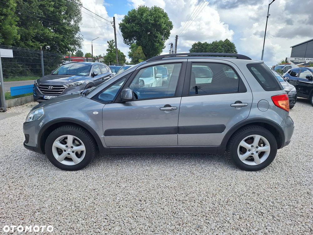 Suzuki SX4 1.6 VVT 4x4 Comfort - 8