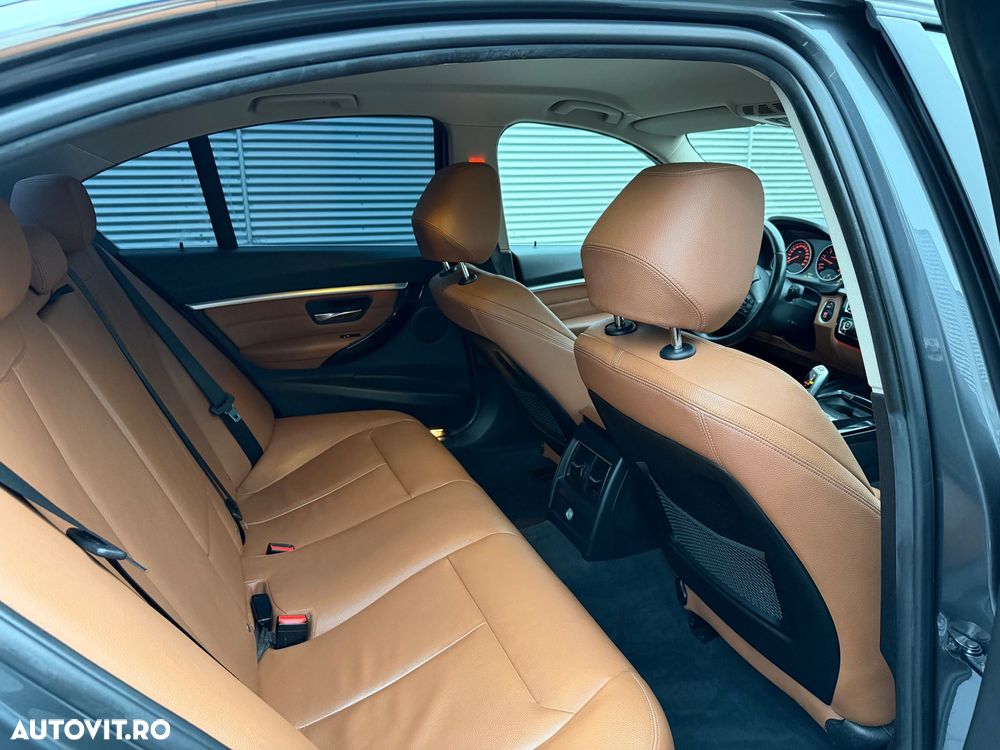 BMW Seria 3 320d Efficient Dynamic Edition Aut. Luxury Line - 10