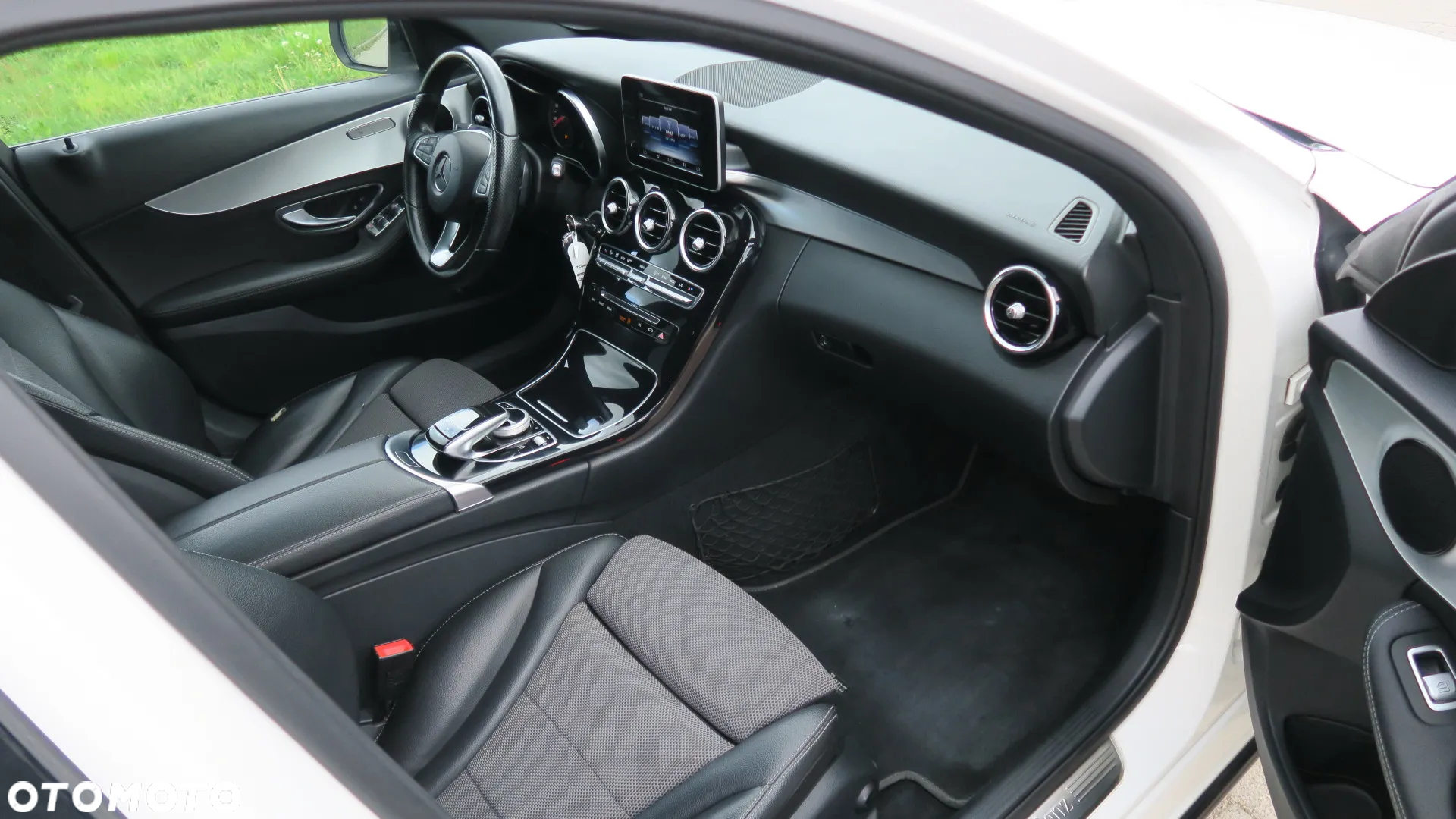 Mercedes-Benz Klasa C 200 T 7G-TRONIC Avantgarde - 12