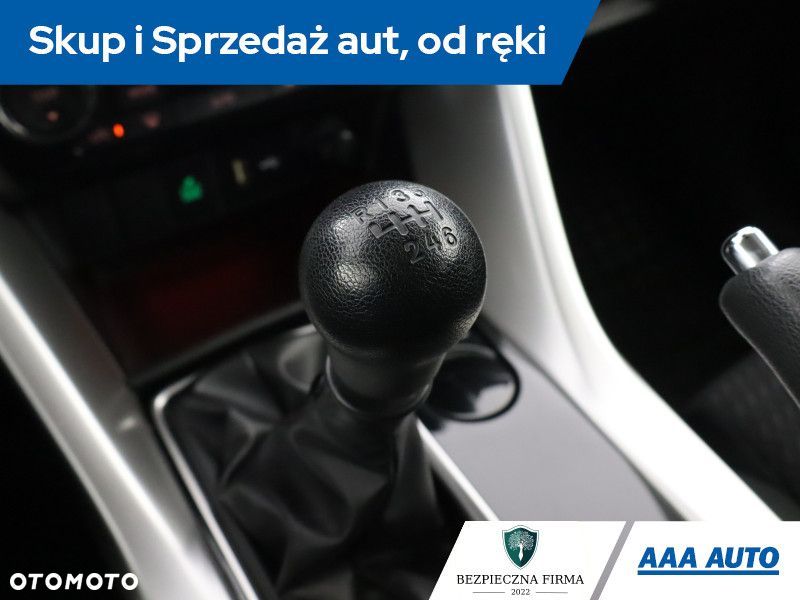 Mitsubishi Eclipse Cross - 15