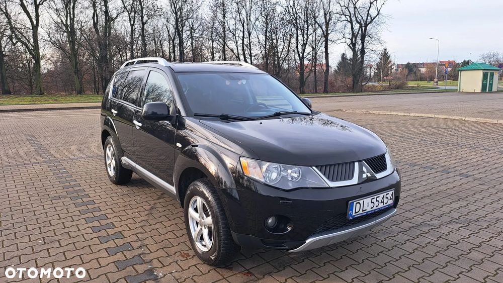 Mitsubishi Outlander 2.0 DID Instyle - 7