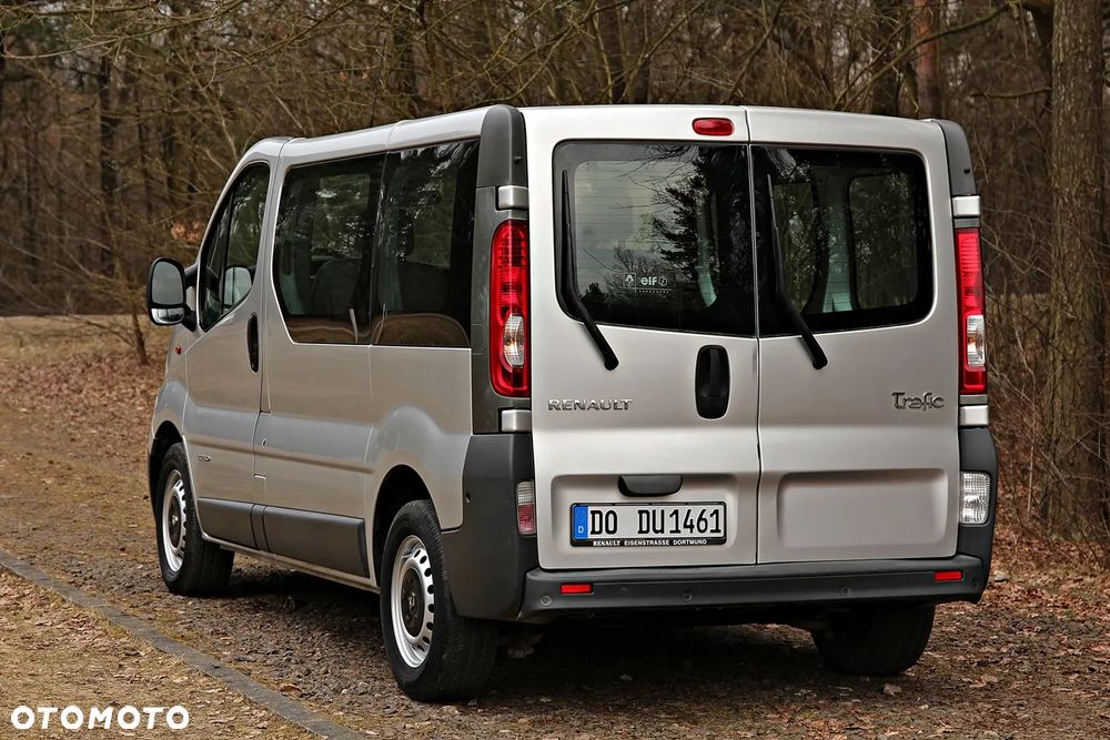 Renault Trafic - 10
