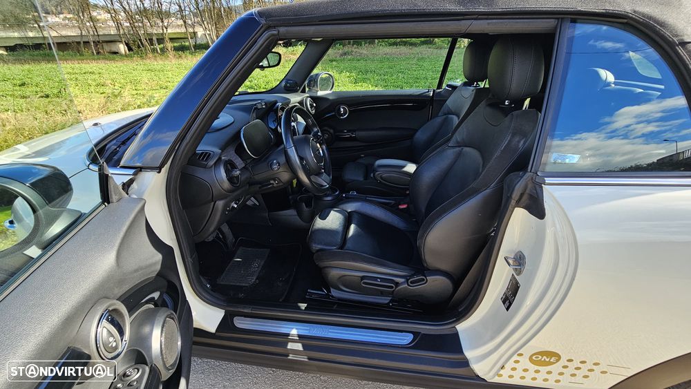 MINI Cabrio Cooper Auto. - 18