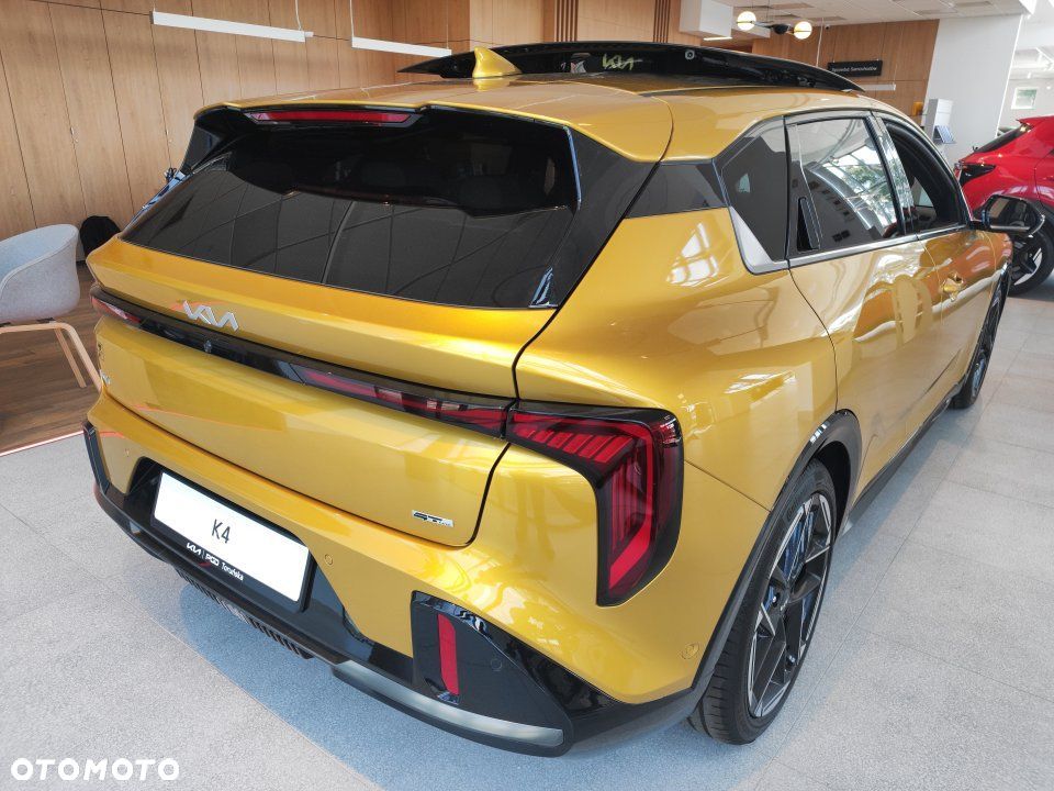 Kia K4 - 17