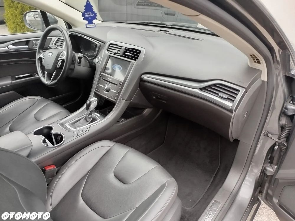 Ford Mondeo 2.0 TDCi Titanium PowerShift - 21