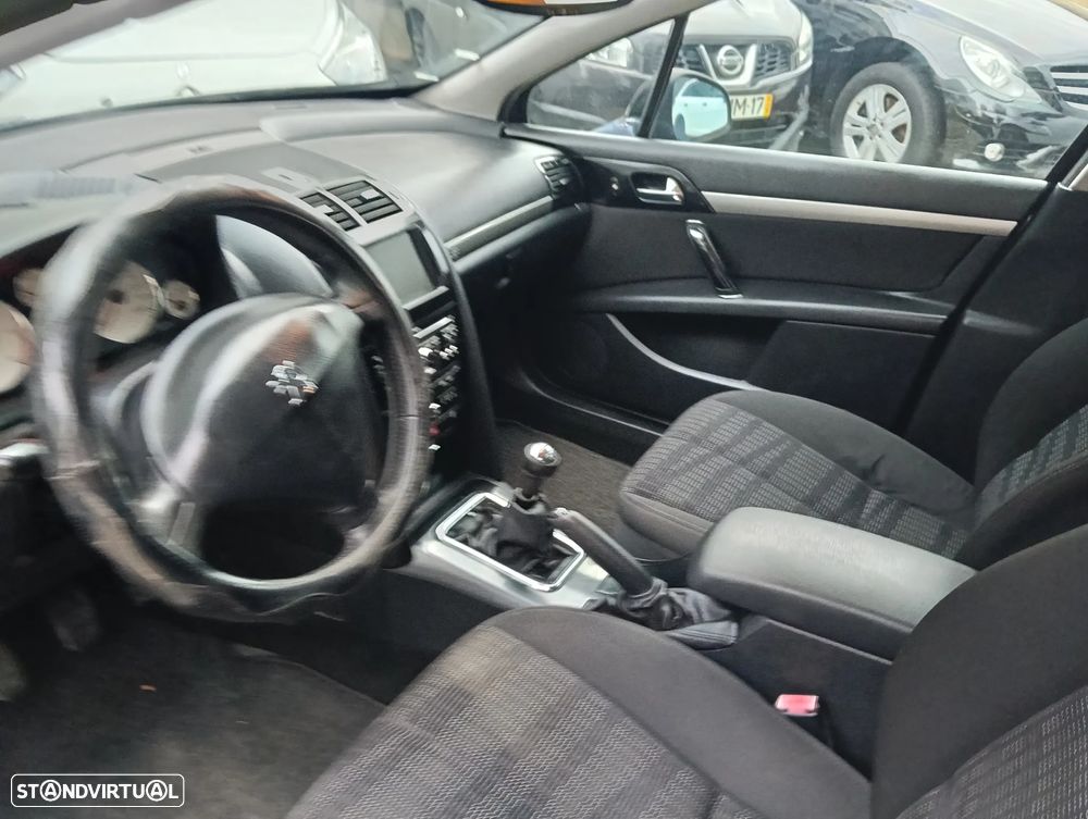 Peugeot 407 SW 1.6 HDi Executive - 17