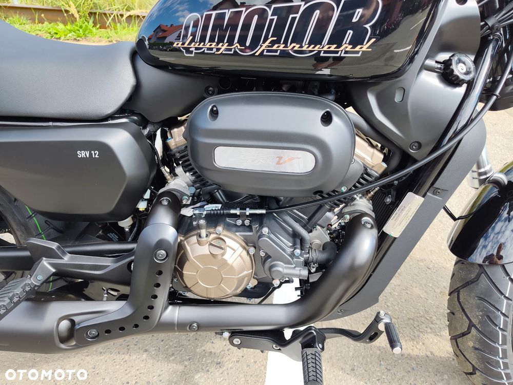 QJMOTOR SRV 125 - 31