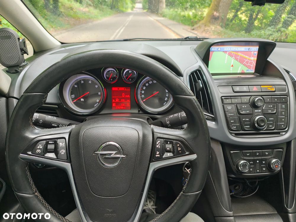 Opel Zafira Tourer 2.0 CDTI Innovation - 9