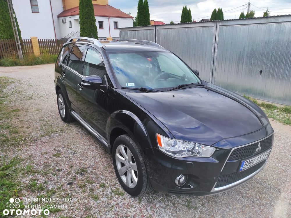 Mitsubishi Outlander - 3