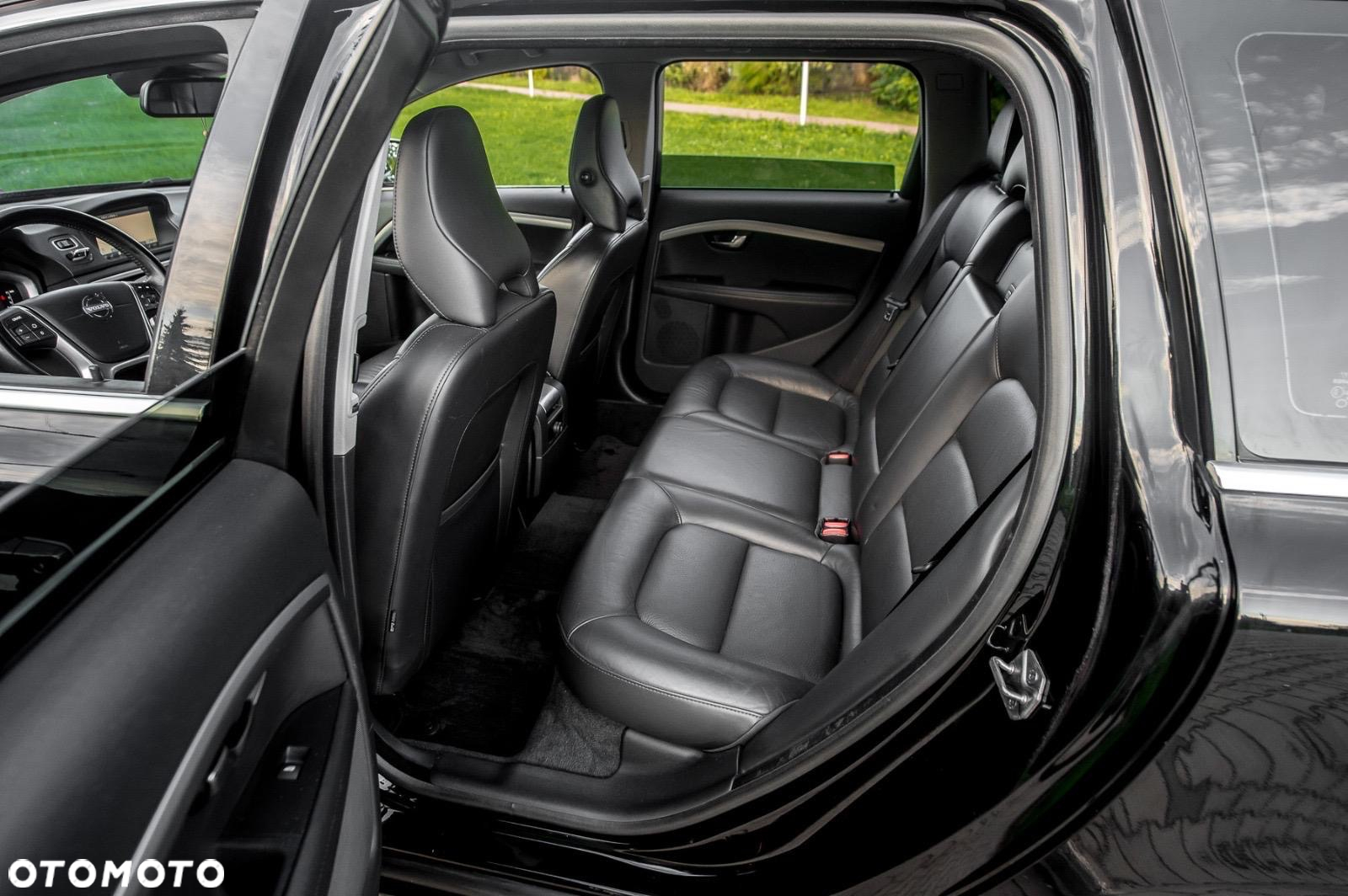 Volvo V70 T6 AWD Geartronic Momentum - 21