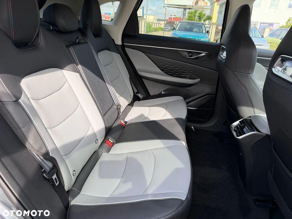 BAIC 5 Beijing 1.5T Business DCT - 6