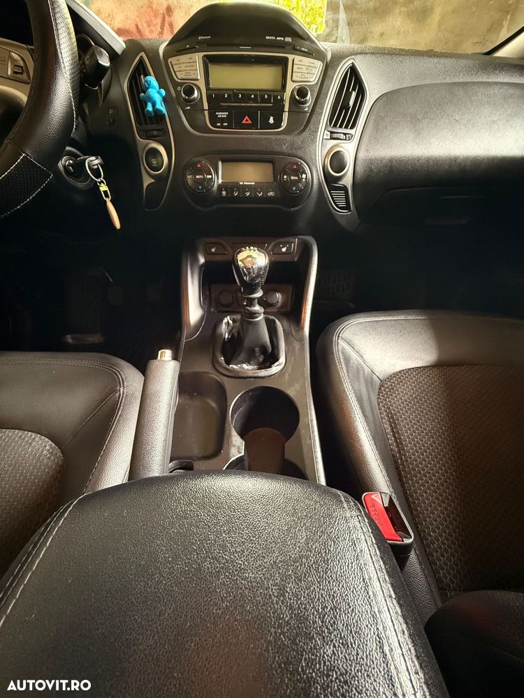 HYUNDAI ix35 2012 — imagine 18