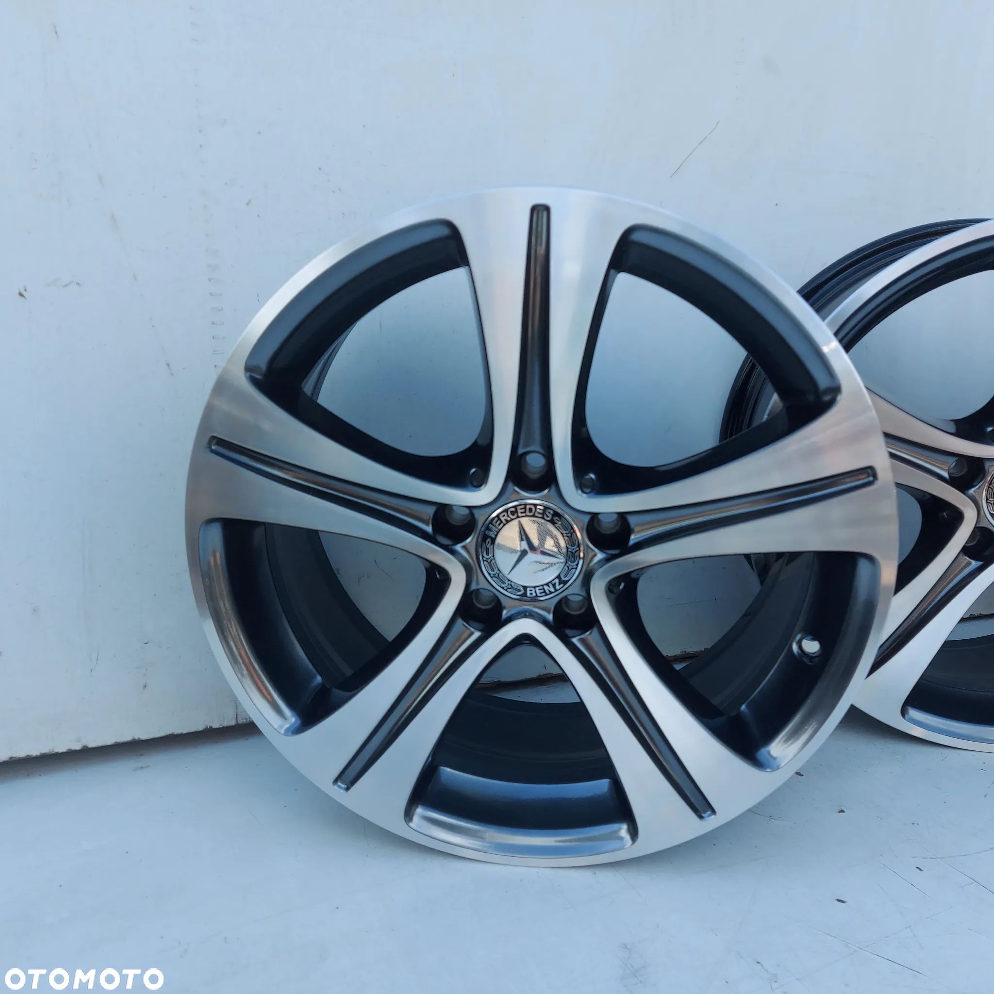 FELGI 17 KOMPLET IDEALNE MERCEDES E W213 W238 CLS W257 C W205 VITO W447 GLC W253 ORYGINAL DEMONTAZ 2134011200 7.5JX17 ET40 FELGA 5X112 SHADOWLINE - 1