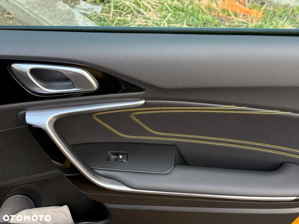 Kia XCeed 1.5 T-GDI Business Line - 38