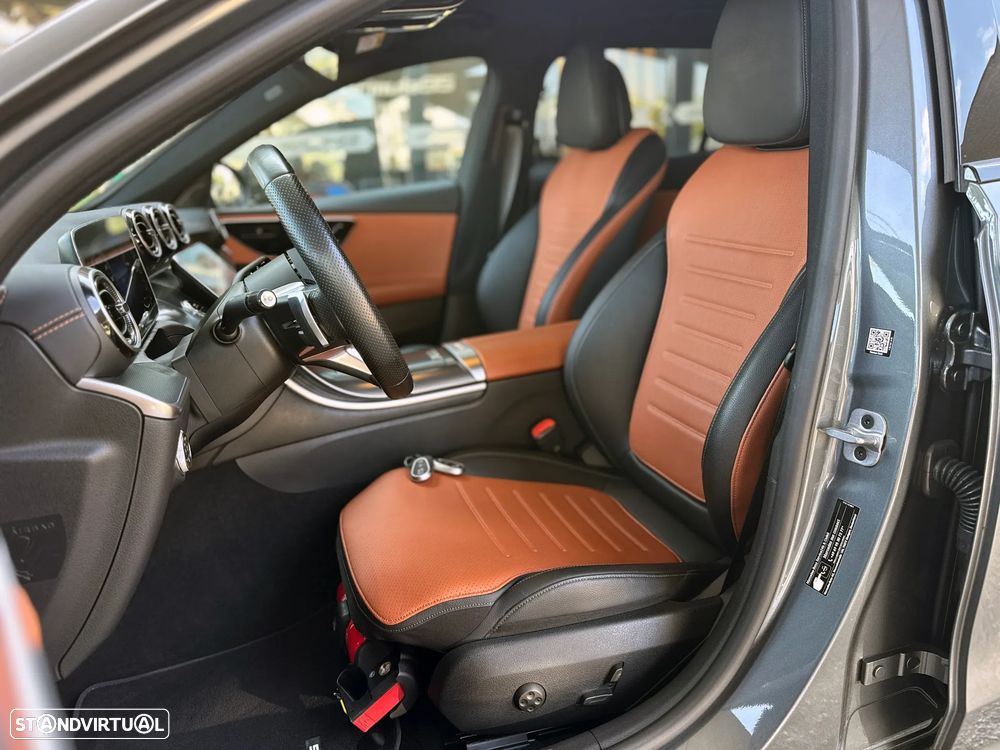 Mercedes-Benz C 300 e AMG Line - 12