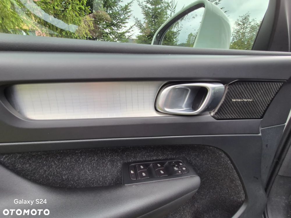 Volvo XC 40 T3 Momentum - 16