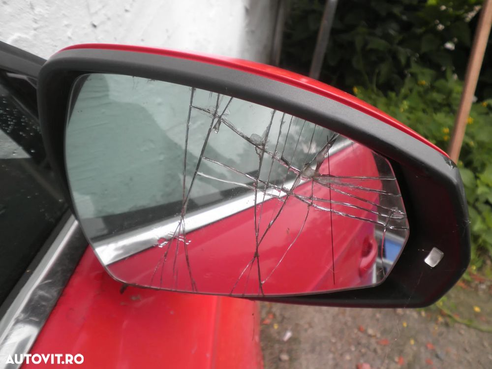 Oglinda dreapta Audi A3 8V cu rabatare electrica ( sticla sparta ) - 2
