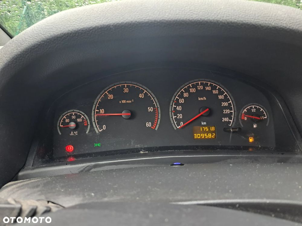 Opel Vectra 1.9 CDTI Essentia - 15