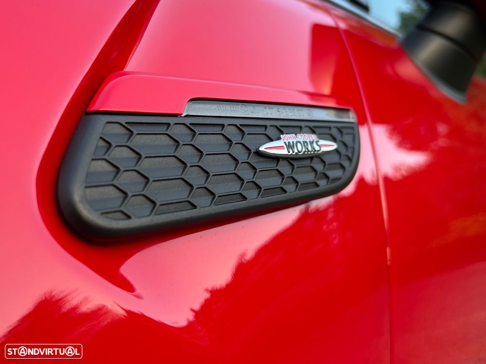 MINI 3 Portas John Cooper Works Plus Auto Desportiva - 12