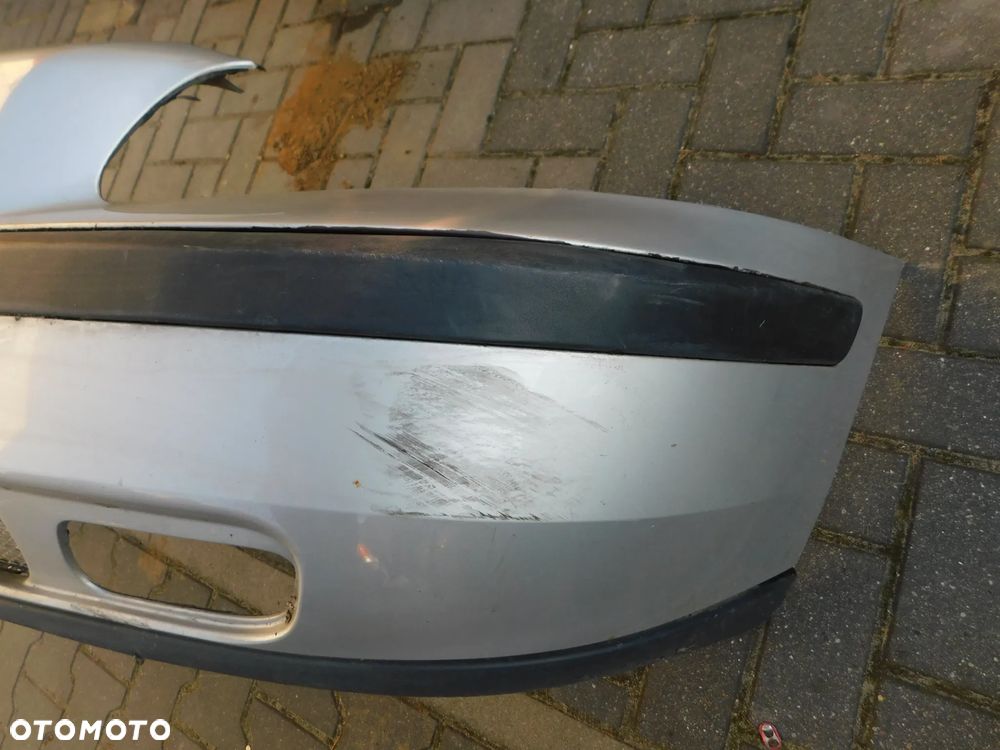 zderzak przód przedni VOLVO V70 II 00-04 426-26 - 3
