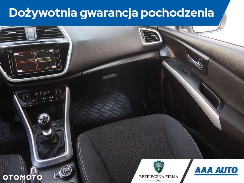 Suzuki SX4 S-Cross - 10