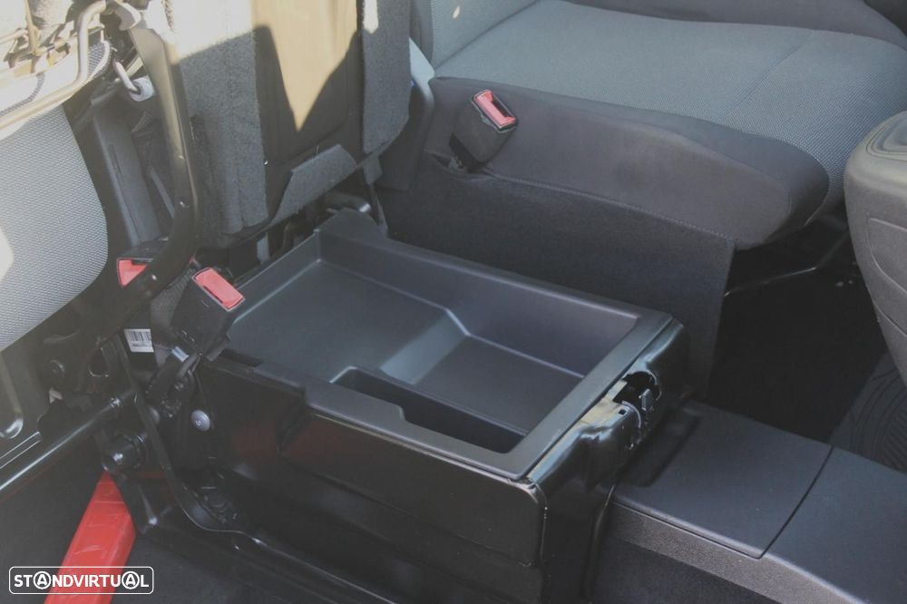 Opel Combo Van 1.5 CDTI - 3 LUGARES - IVA DEDUTÍVEL - 22