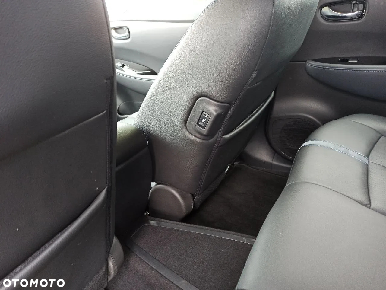 Nissan Leaf 40kWh Tekna - 17