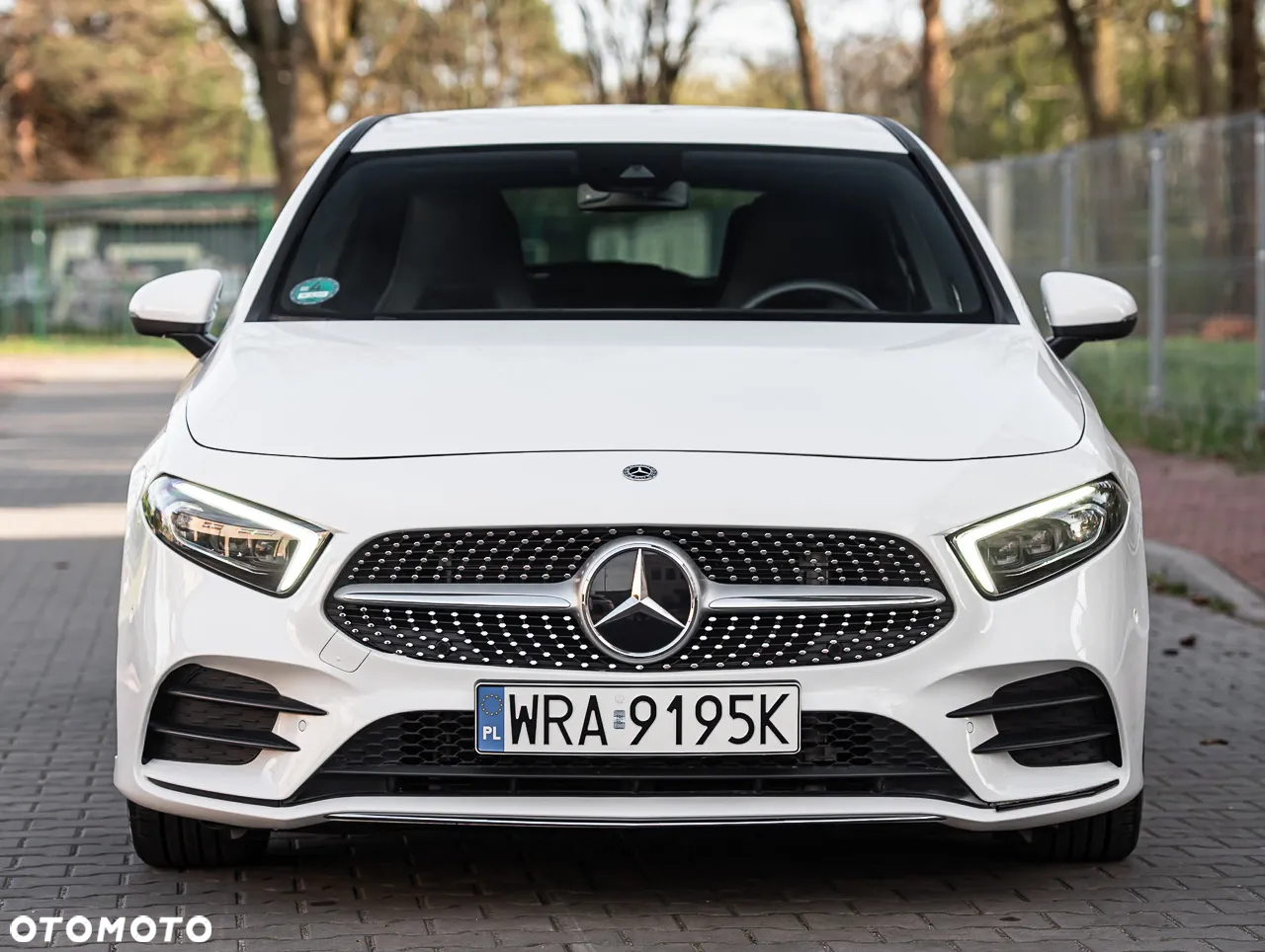 Mercedes-Benz Klasa A 180 7G-DCT AMG Line - 4