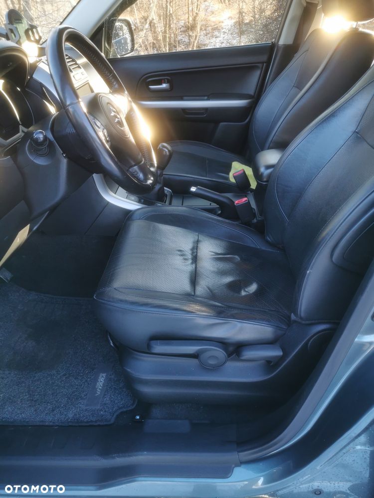 Suzuki Grand Vitara 1.9 DDiS De Luxe - 10