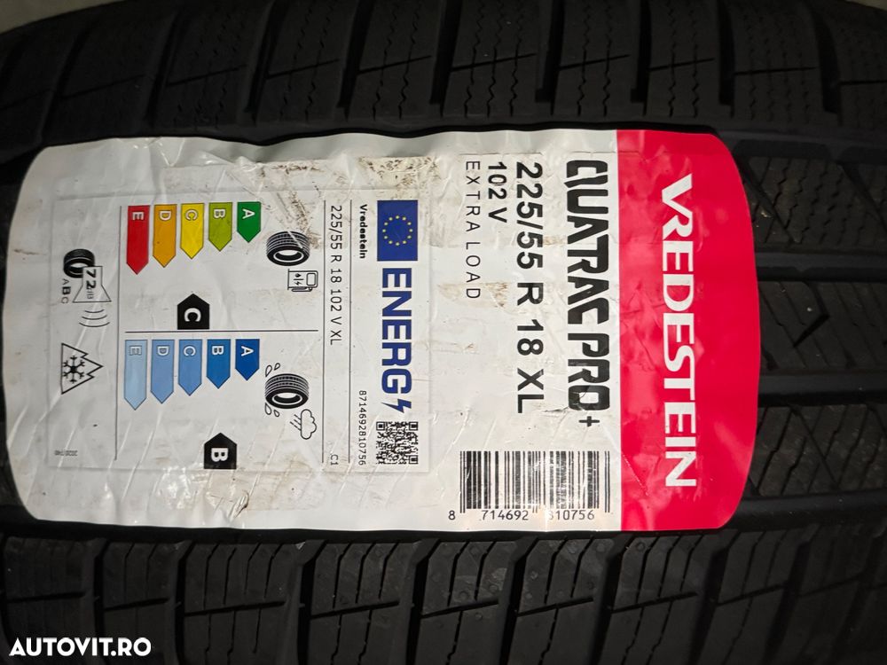 Vând 4 anvelope 225/55/18 vredestein de patru sezoane noi - 2