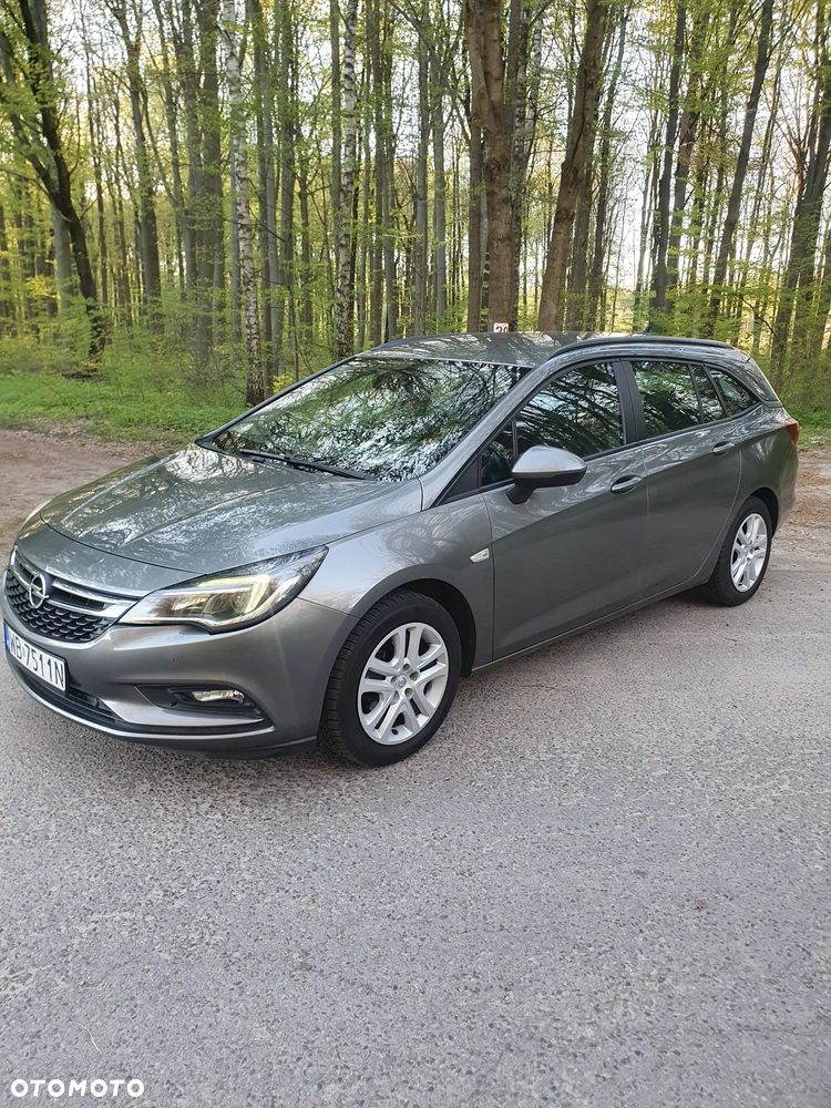 Opel Astra - 10