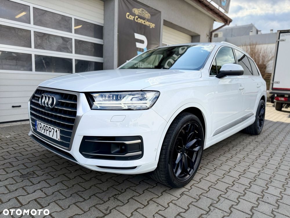 Audi Q7 - 12