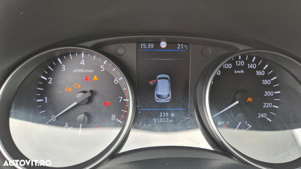 Nissan Qashqai 1.3 138CP 2WD Tekna - 25