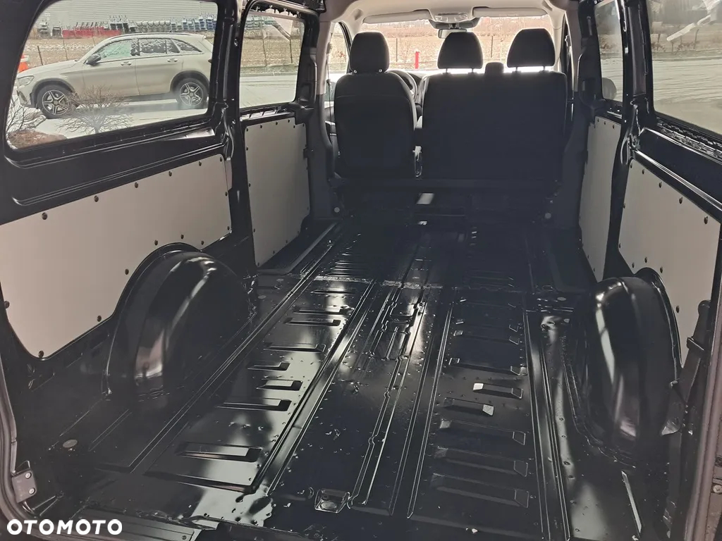 Mercedes-Benz Vito pod karawan - 20