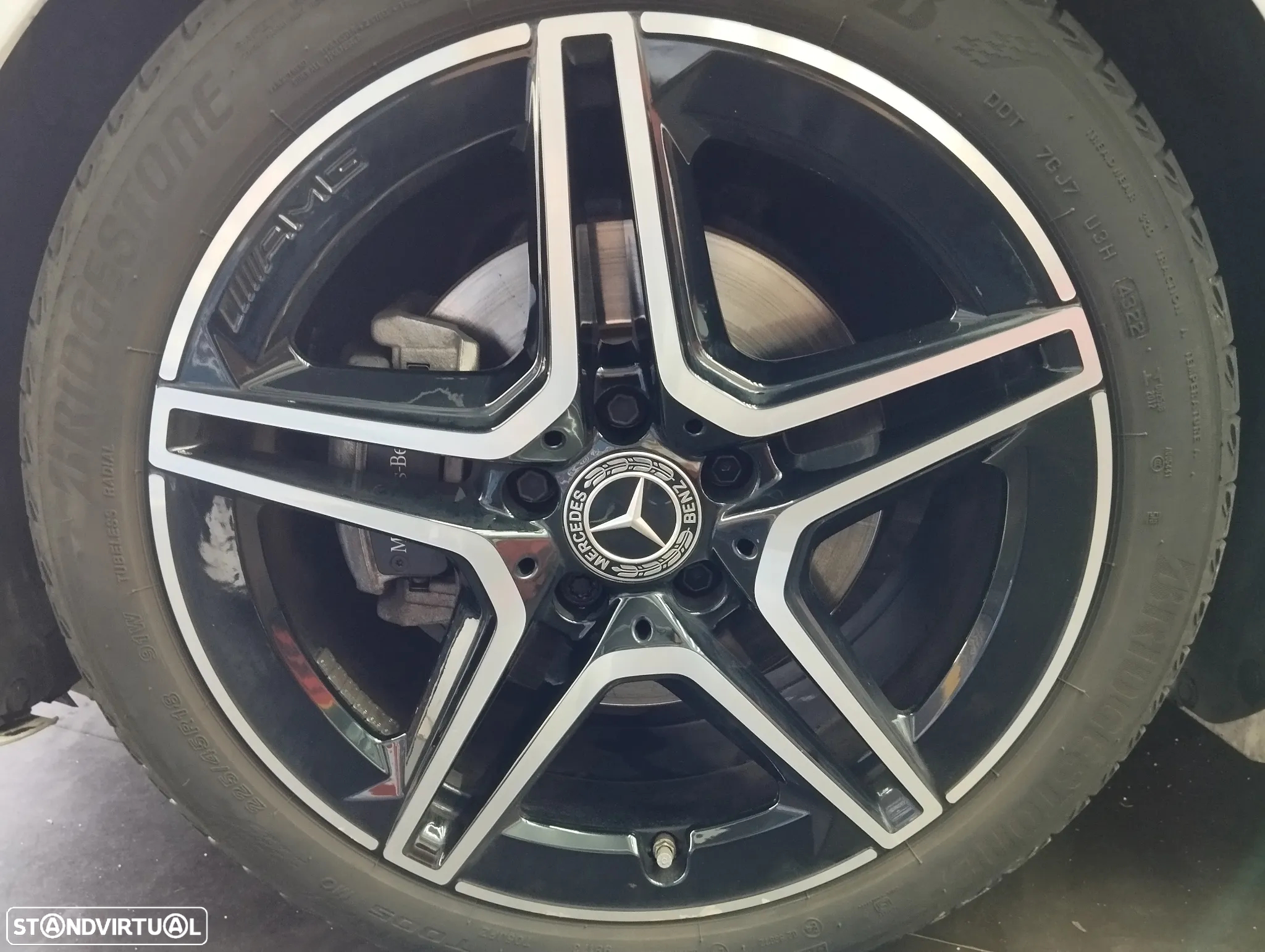 Mercedes-Benz CLA 180 d Shooting Brake AMG Line Aut. - 13