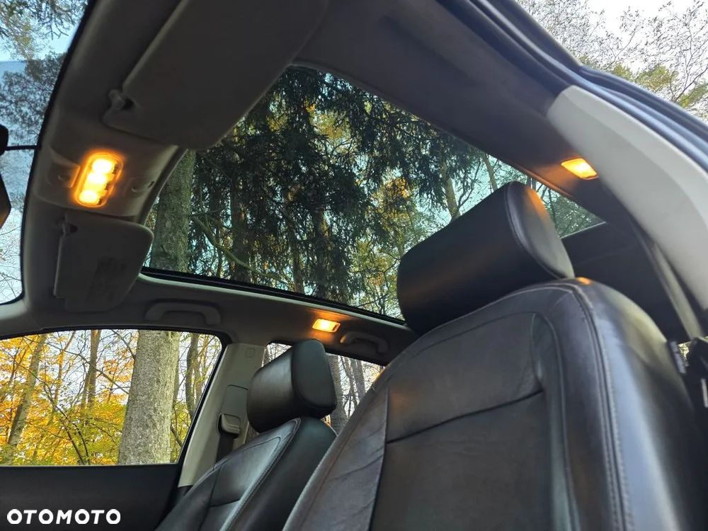 Nissan Qashqai+2 2.0 dCi 4x4 Tekna Premium - 25