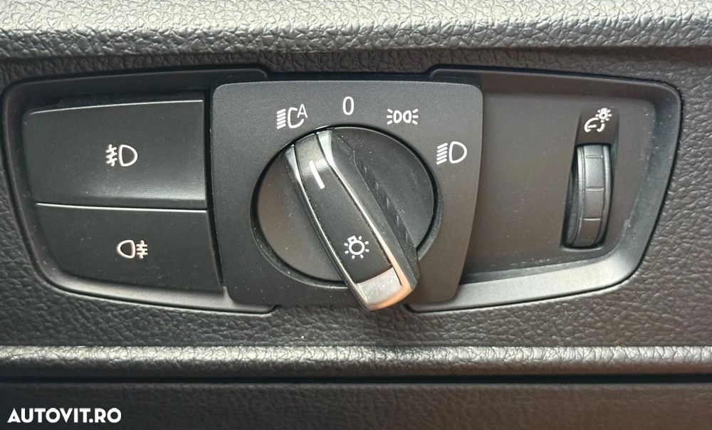 BMW Seria 1 120d Sport Line - 23