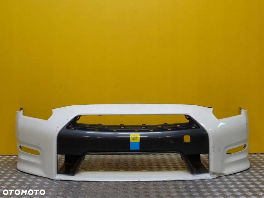 NISSAN GTR GT-R 2010 2011- ZDERZAK PRZÓD PRZEDNI