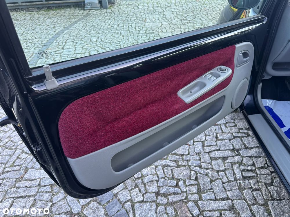 Renault Twingo 1.2 16V Privilege - 22